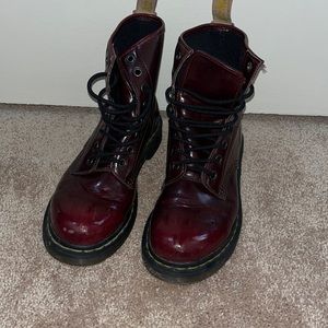 Dr. Martens boots women’s size 8 1/2